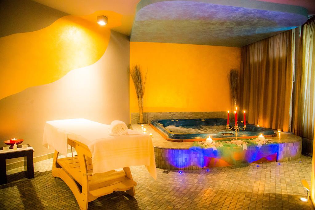 Hotel San Martino Darfo Boario Terme ภายนอก รูปภาพ