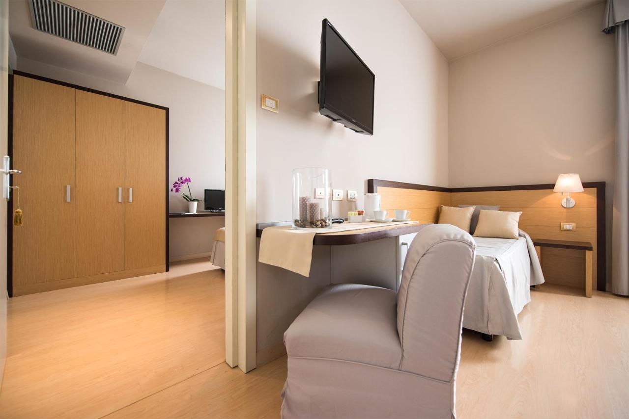 Hotel San Martino Darfo Boario Terme ภายนอก รูปภาพ