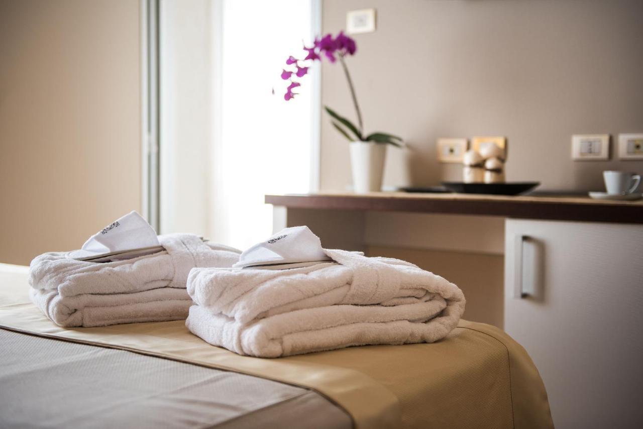 Hotel San Martino Darfo Boario Terme ภายนอก รูปภาพ