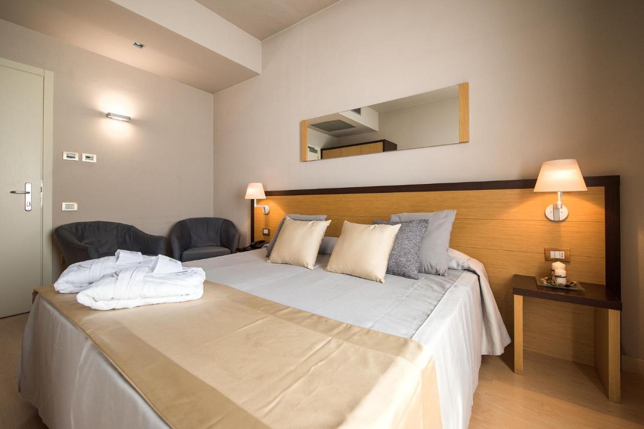 Hotel San Martino Darfo Boario Terme ภายนอก รูปภาพ